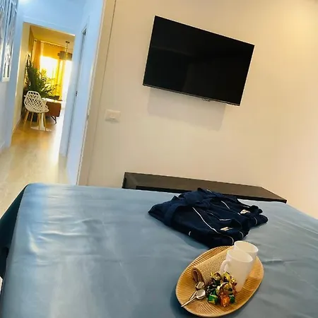 La Dolce Penthouse 2 Bedroom * ארונה