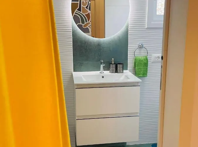 La Dolce Penthouse 2 Bedroom * 阿罗纳