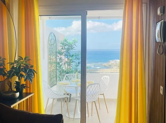 La Dolce Penthouse 2 Bedroom شقة *