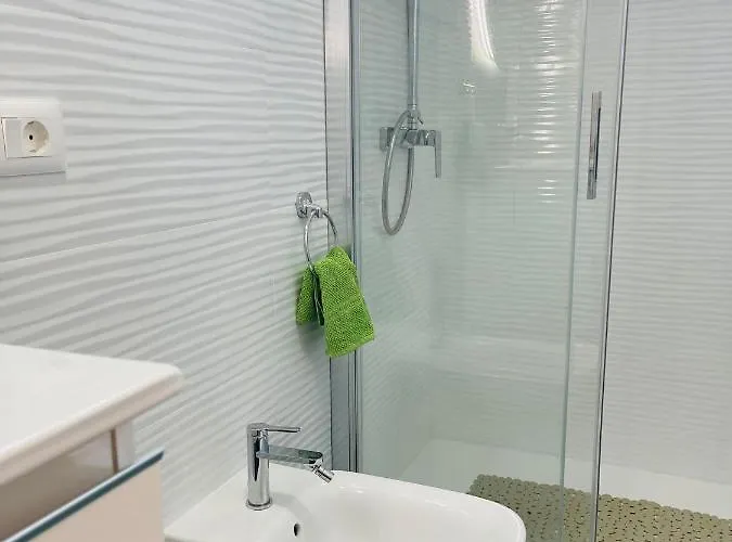 La Dolce Penthouse 2 Bedroom Διαμέρισμα *